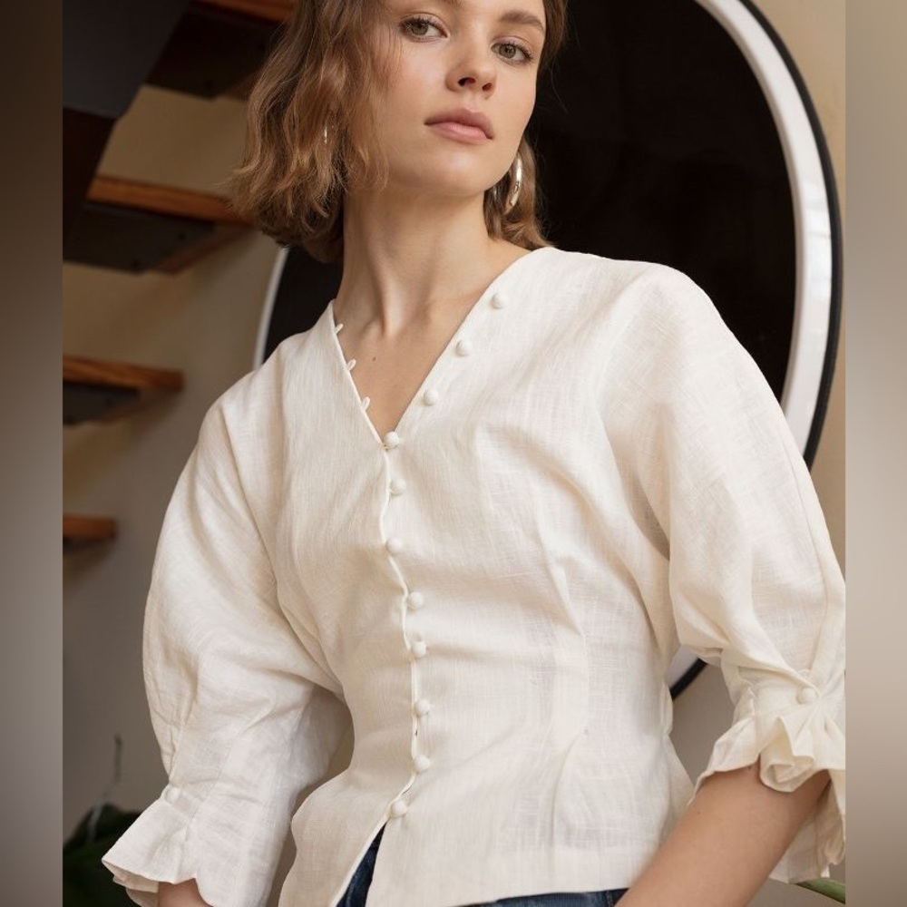 Pixie Market White Cream Linen Button Top - Picture 5 of 9